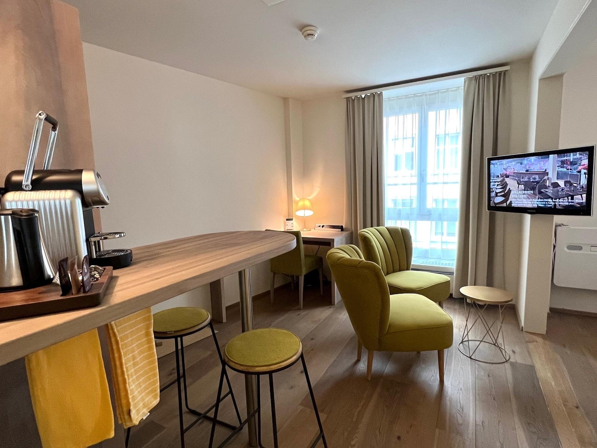 Platzhirsch Zuerich - Downtown Boutique Hotel & Sushi Lounge Экстерьер фото