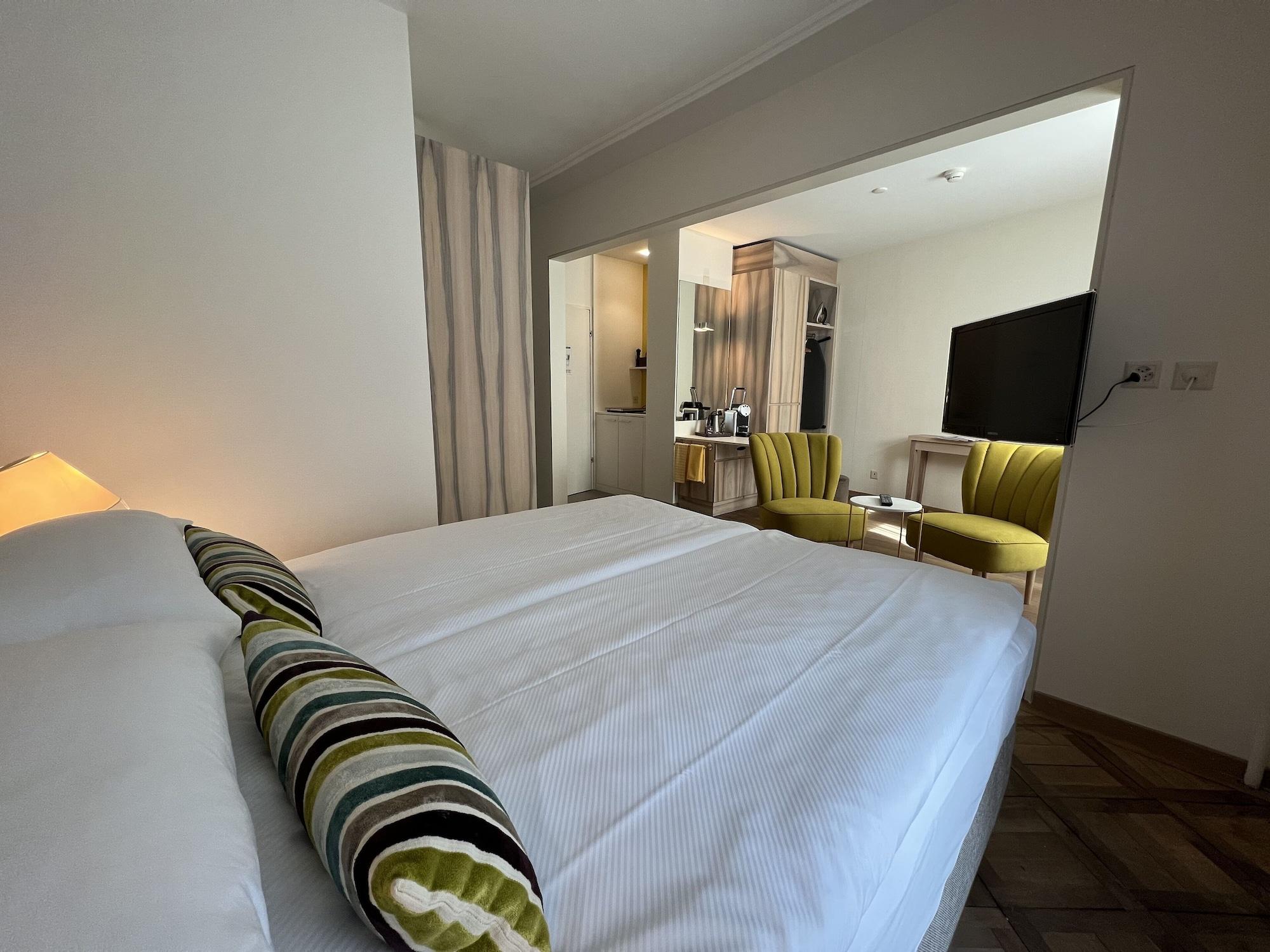 Platzhirsch Zuerich - Downtown Boutique Hotel & Sushi Lounge Экстерьер фото